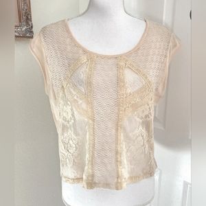 Sleeveless Cream Lace Crop Top Sz Med
